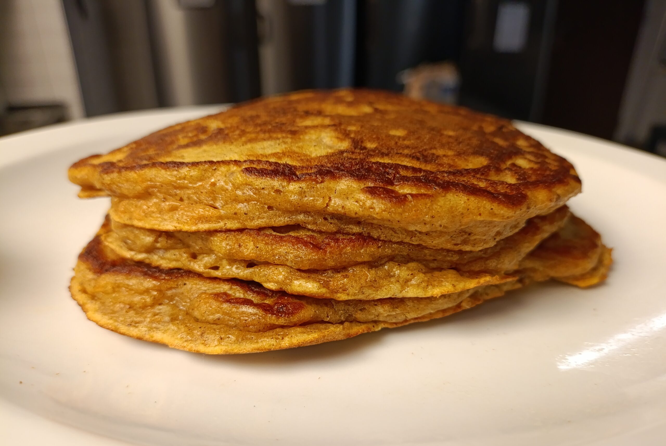 Carrot Cake Protein Pancakes